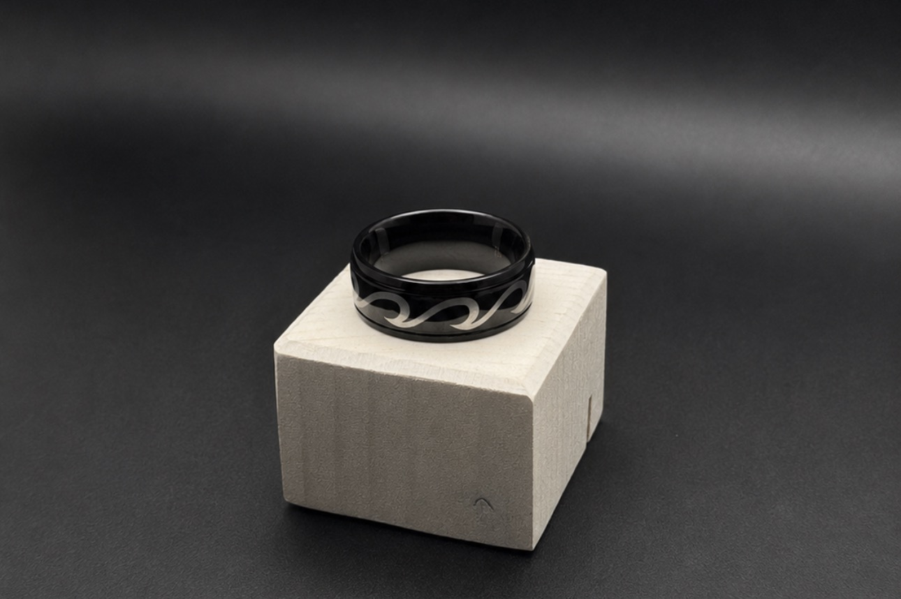 Black Wave Ring