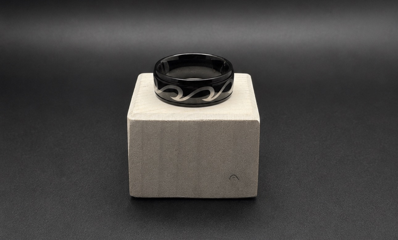 Black Wave Ring
